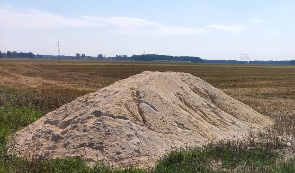 Koniec żniw to najlepszy czas na wapnowanie